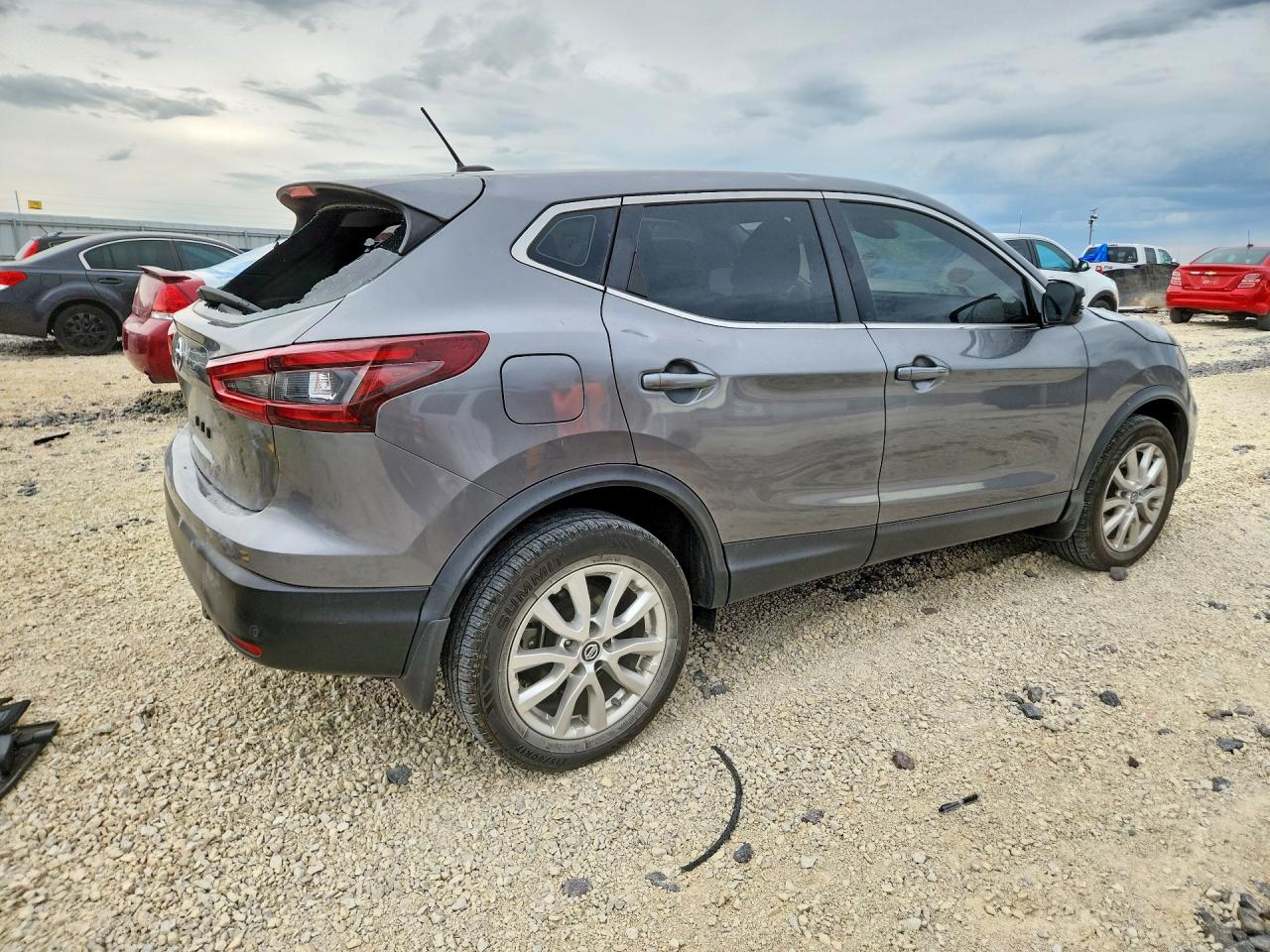 Nissan Rogue S