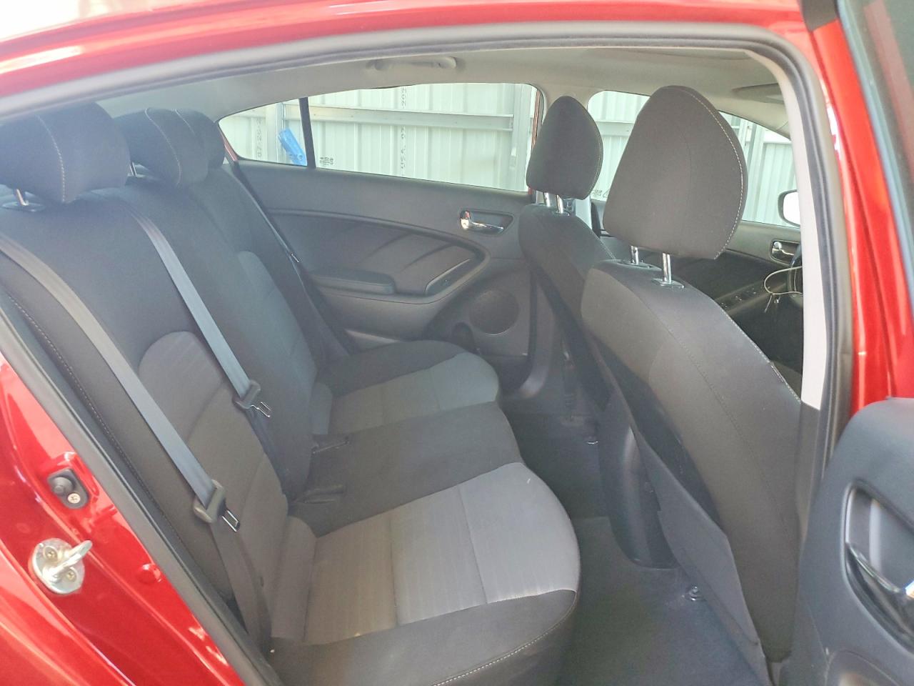 Kia Forte S