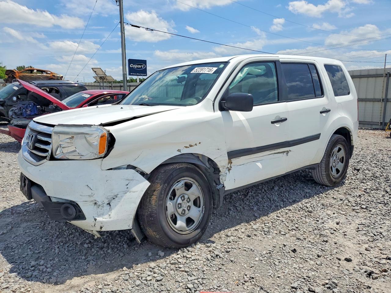 Salvage Honda Pilot Image