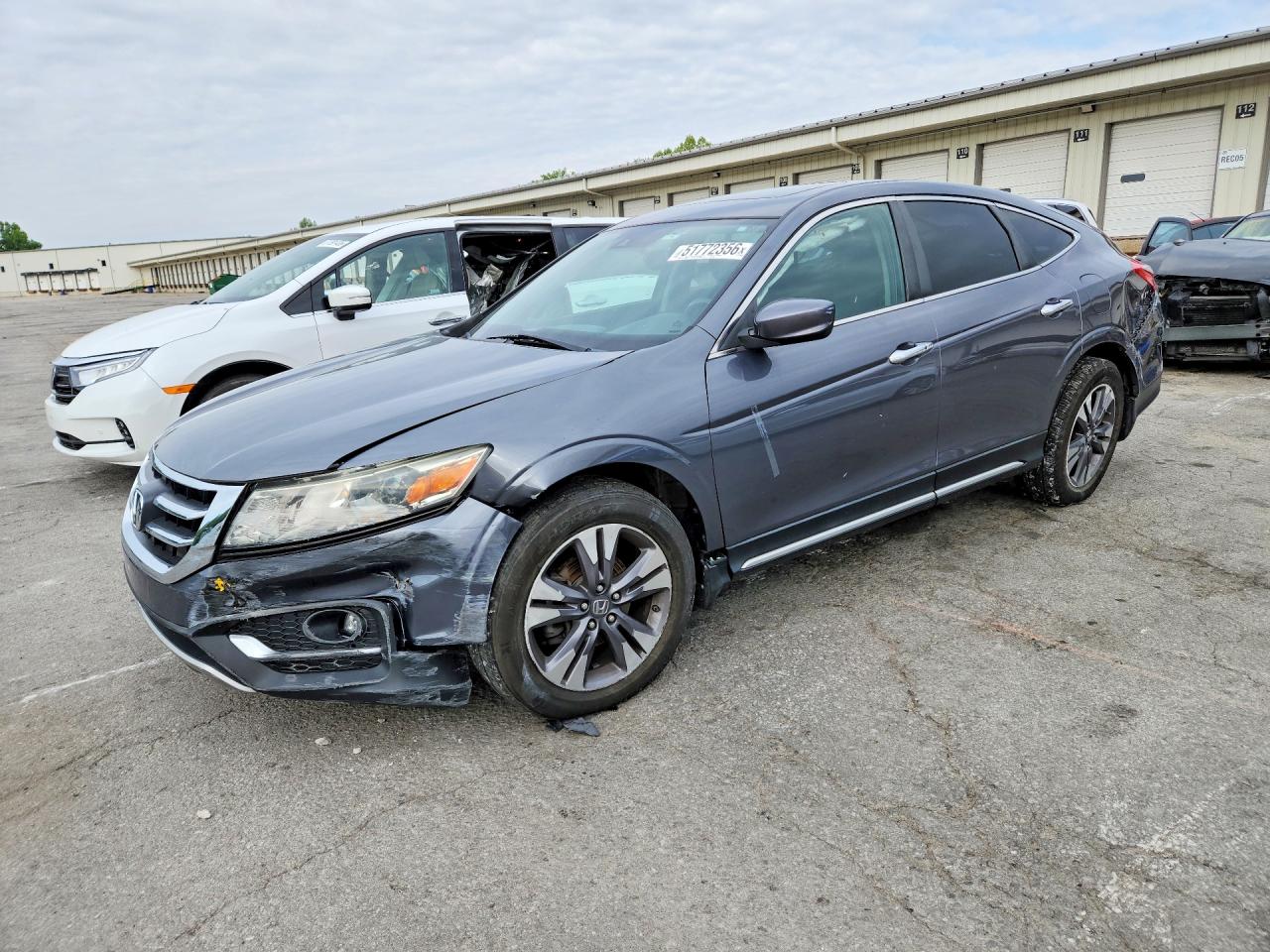 Salvage Honda Crosstour Image