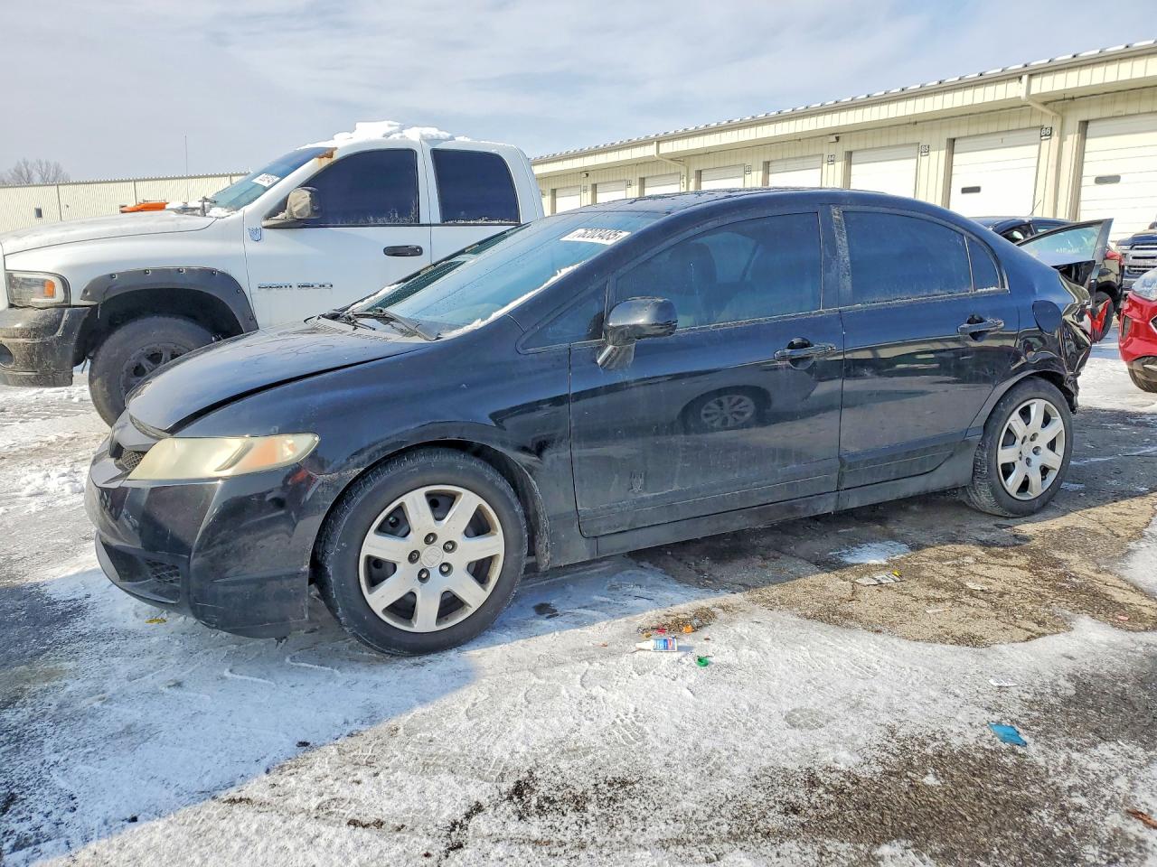 Salvage Honda Civic Image