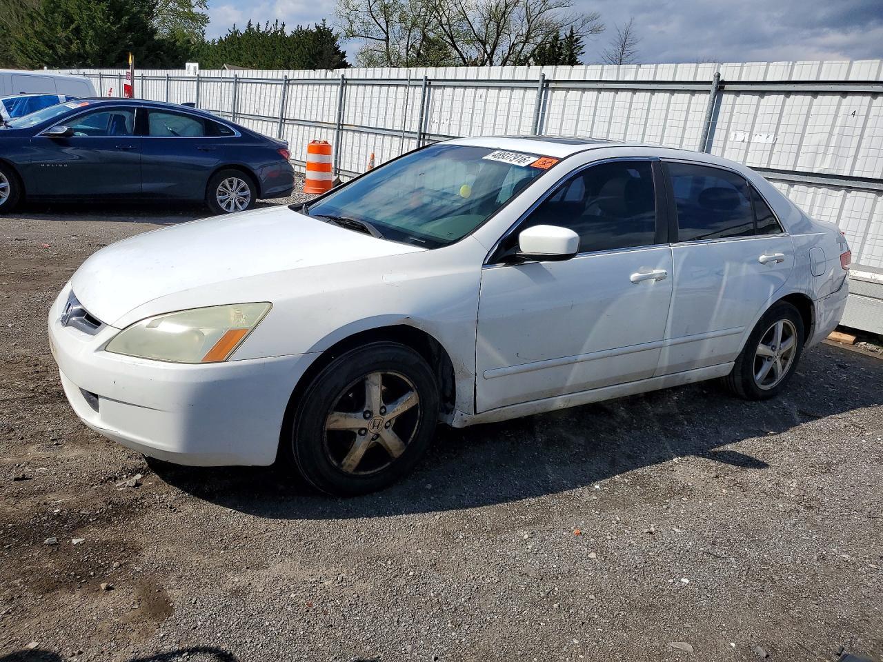 Salvage Honda Accord Image