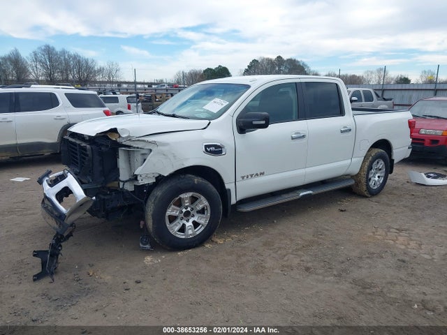 Nissan Titan Sv