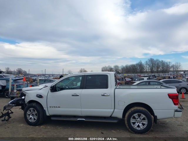 Nissan Titan Sv