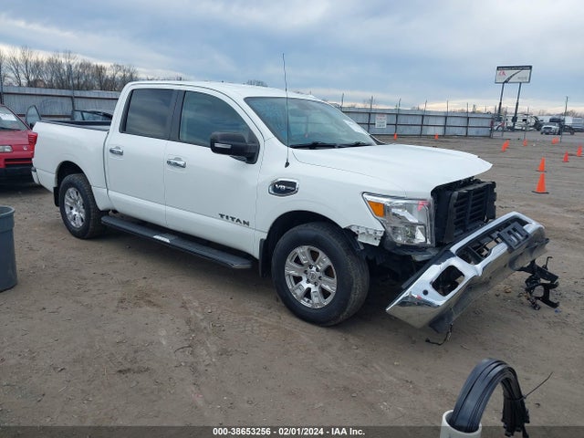 Salvage Nissan Titan Image