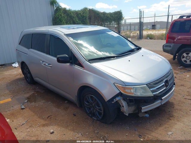 Salvage Honda Odyssey Image