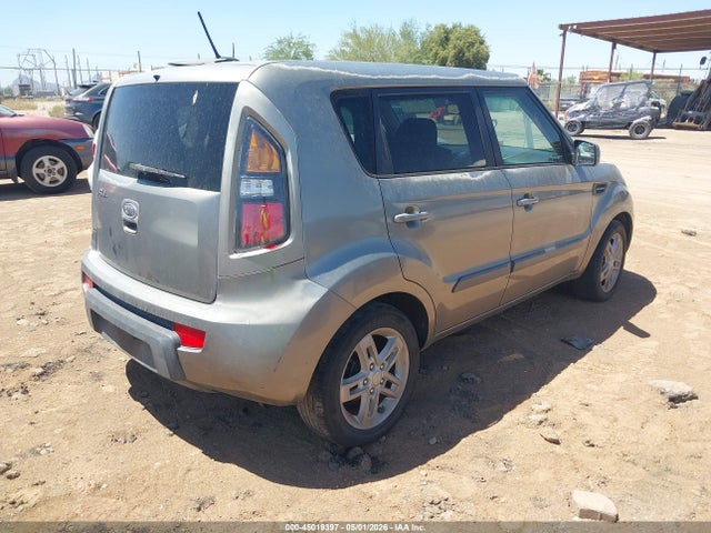 Kia Soul +