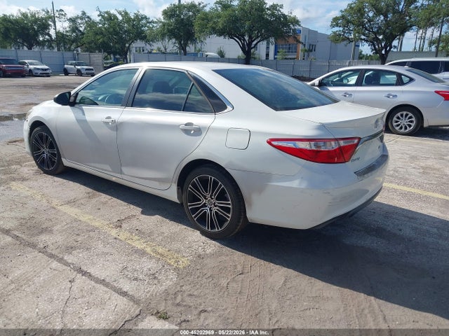 Toyota Camry Se