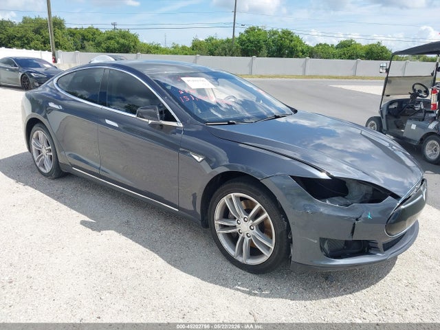 Salvage Tesla Model S Image