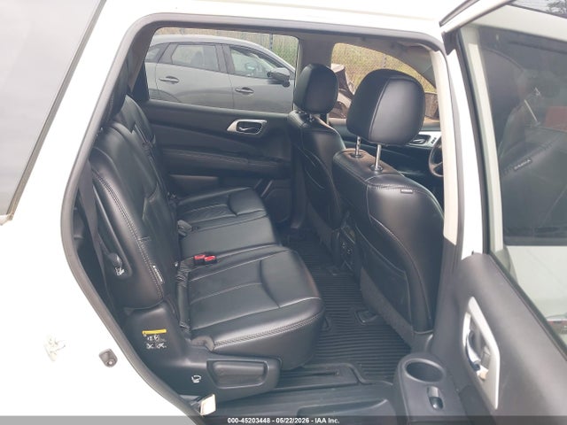 Nissan Pathfinder Sl