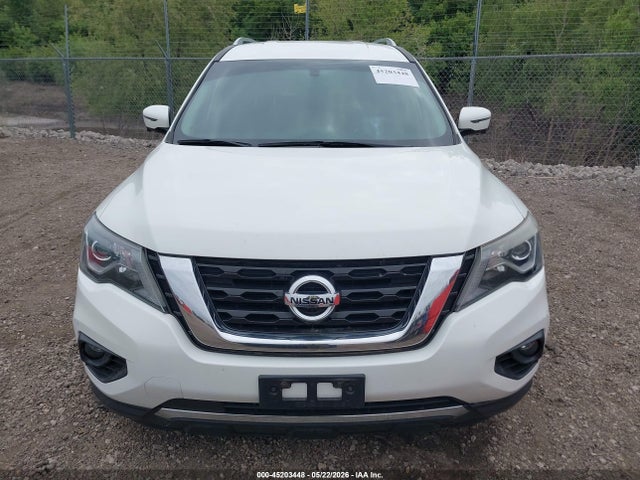 Nissan Pathfinder Sl