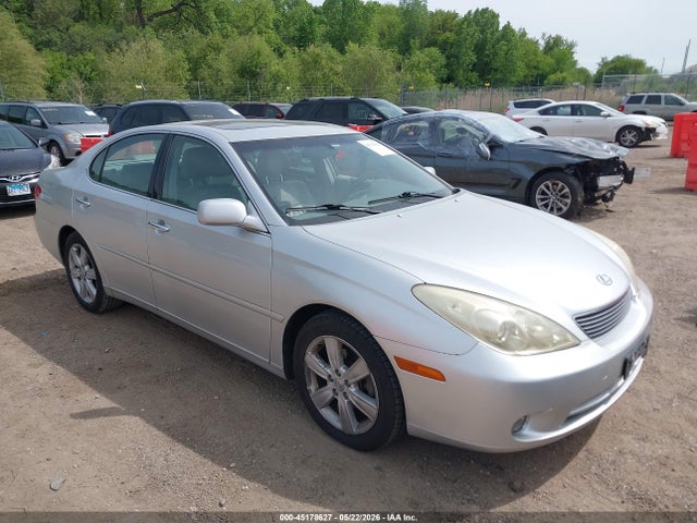 Salvage Lexus Es Image