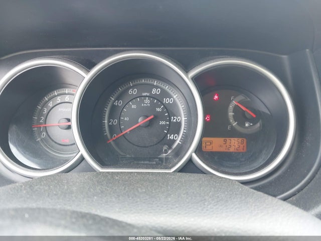 Nissan Versa 1.8s