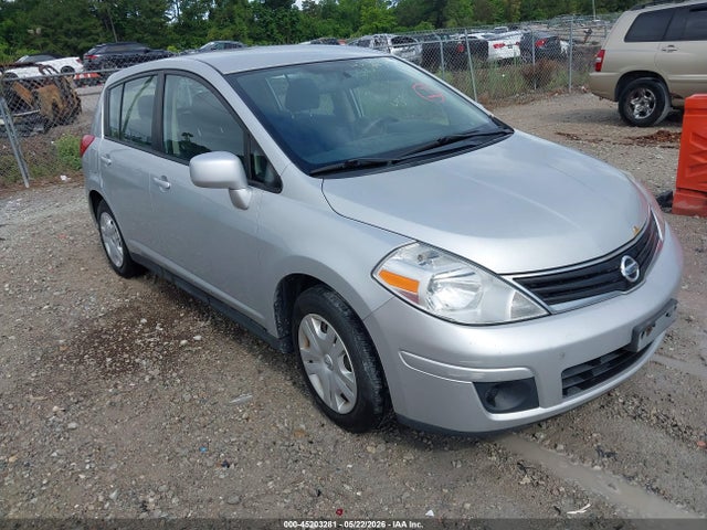 Salvage Nissan Versa Image