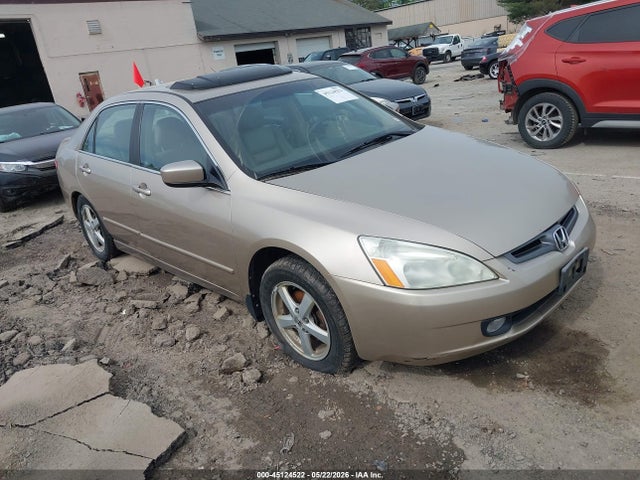 Salvage Honda Accord Image