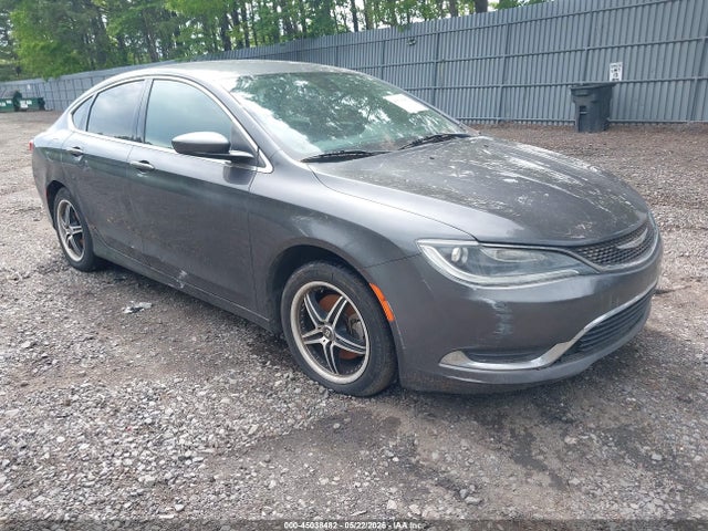 Salvage Chrysler 200 Image