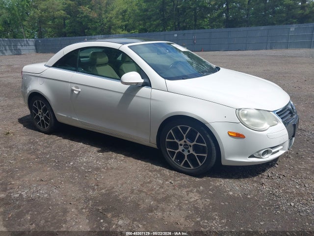 Salvage Volkswagen Eos Image