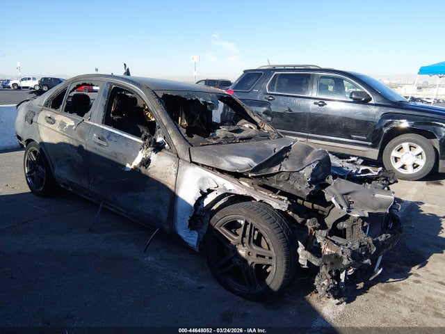 Salvage Mercedes-Benz C-Class Image