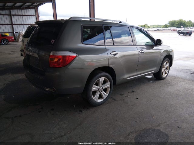 Toyota Highlander Limited V6