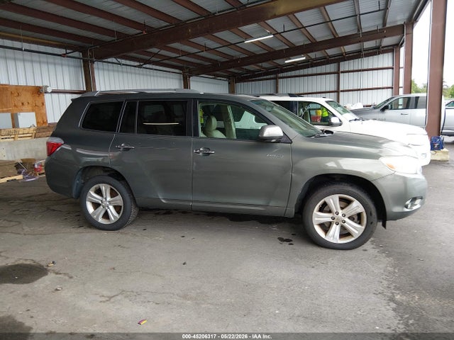 Toyota Highlander Limited V6