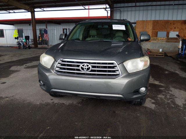 Toyota Highlander Limited V6