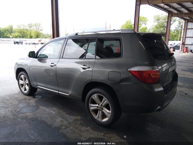 Toyota Highlander Limited V6