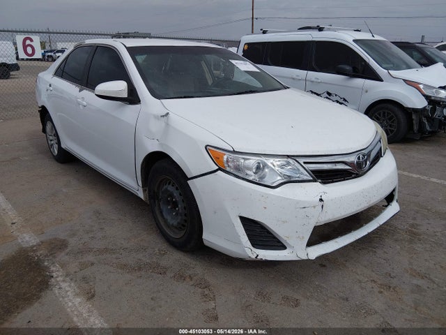 Salvage Toyota Camry Image