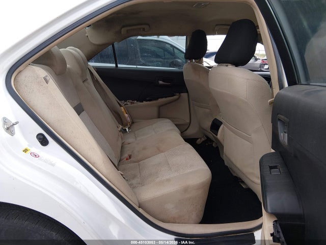 Toyota Camry Le