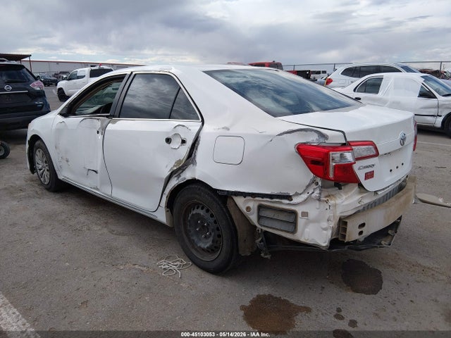 Toyota Camry Le