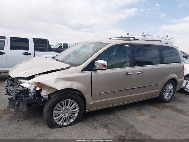 Chrysler Town & Country Limited