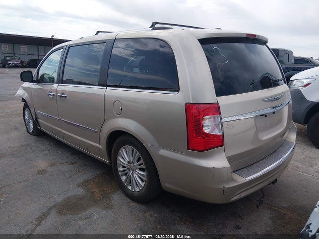 Chrysler Town & Country Limited