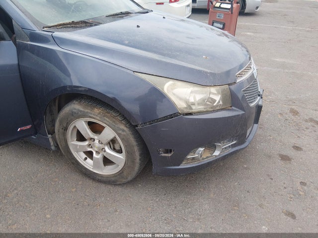 Chevrolet Cruze 1lt Auto