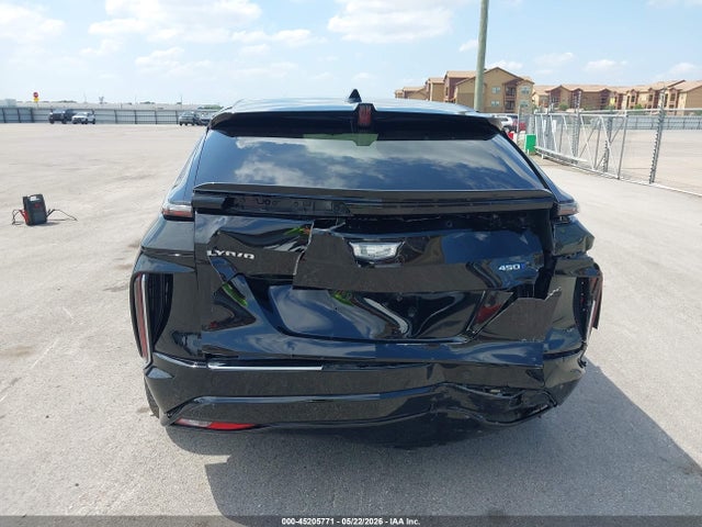 Cadillac LYRIQ