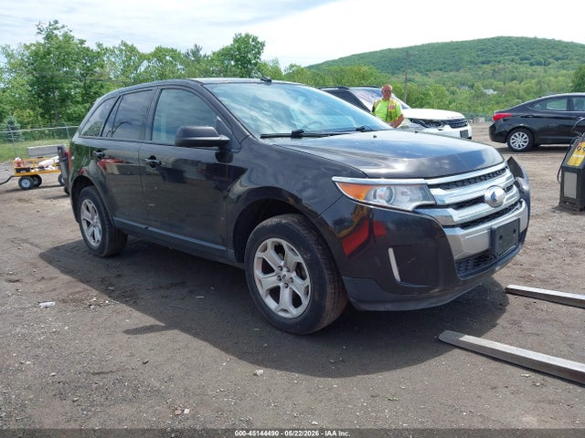 Salvage Ford Edge Image