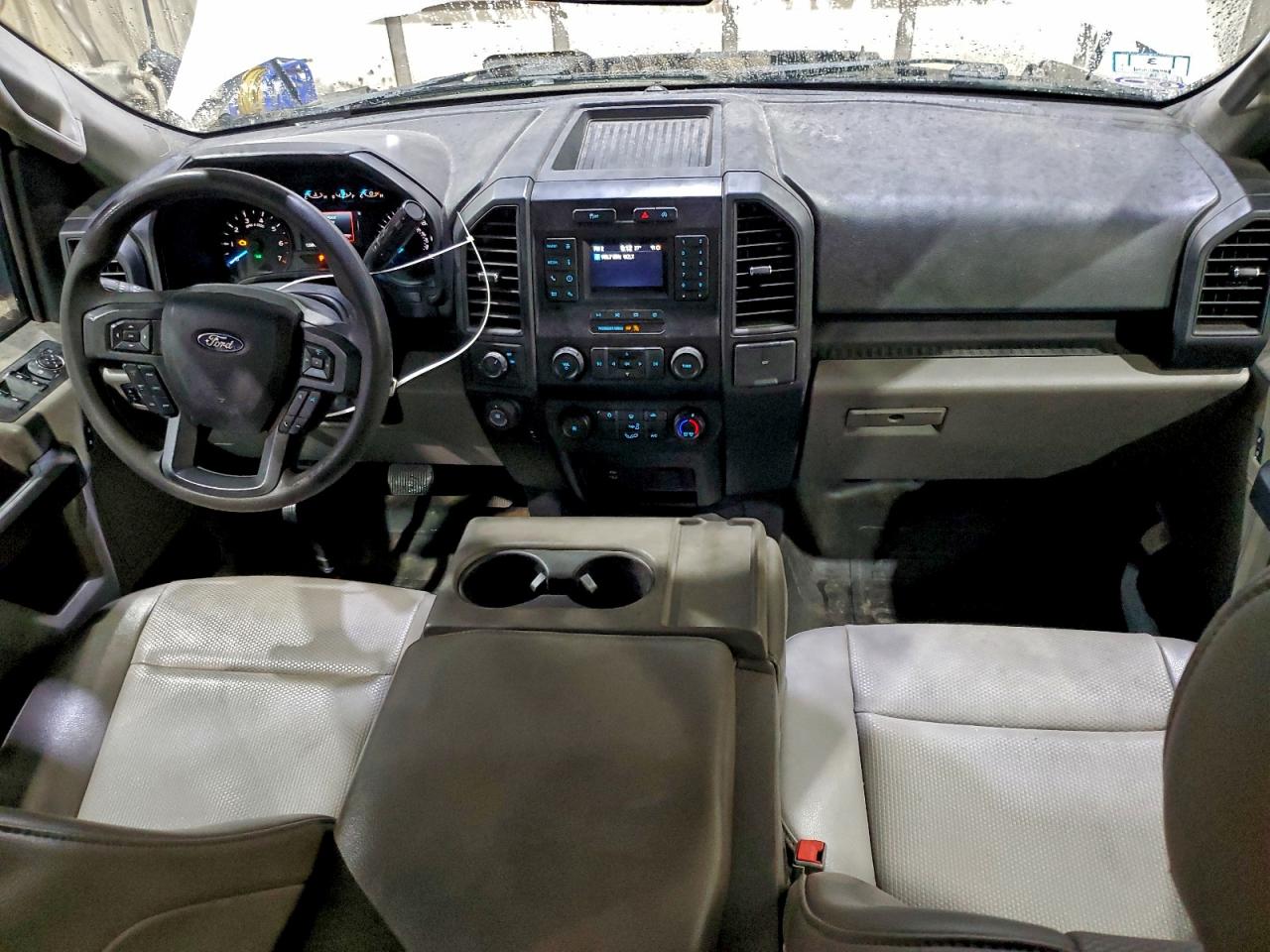 Ford F-150 Super Cab