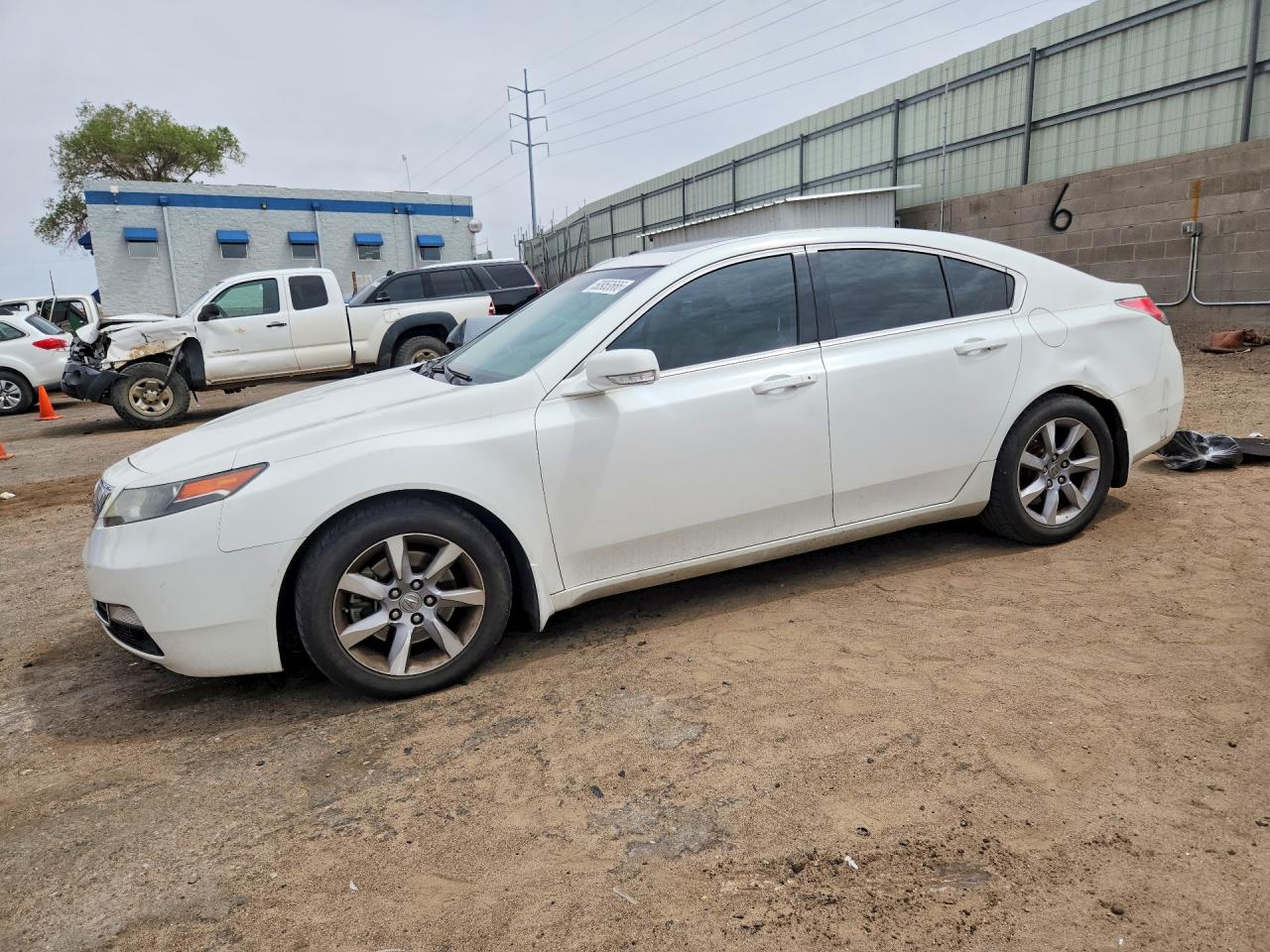 Salvage Acura TL Image