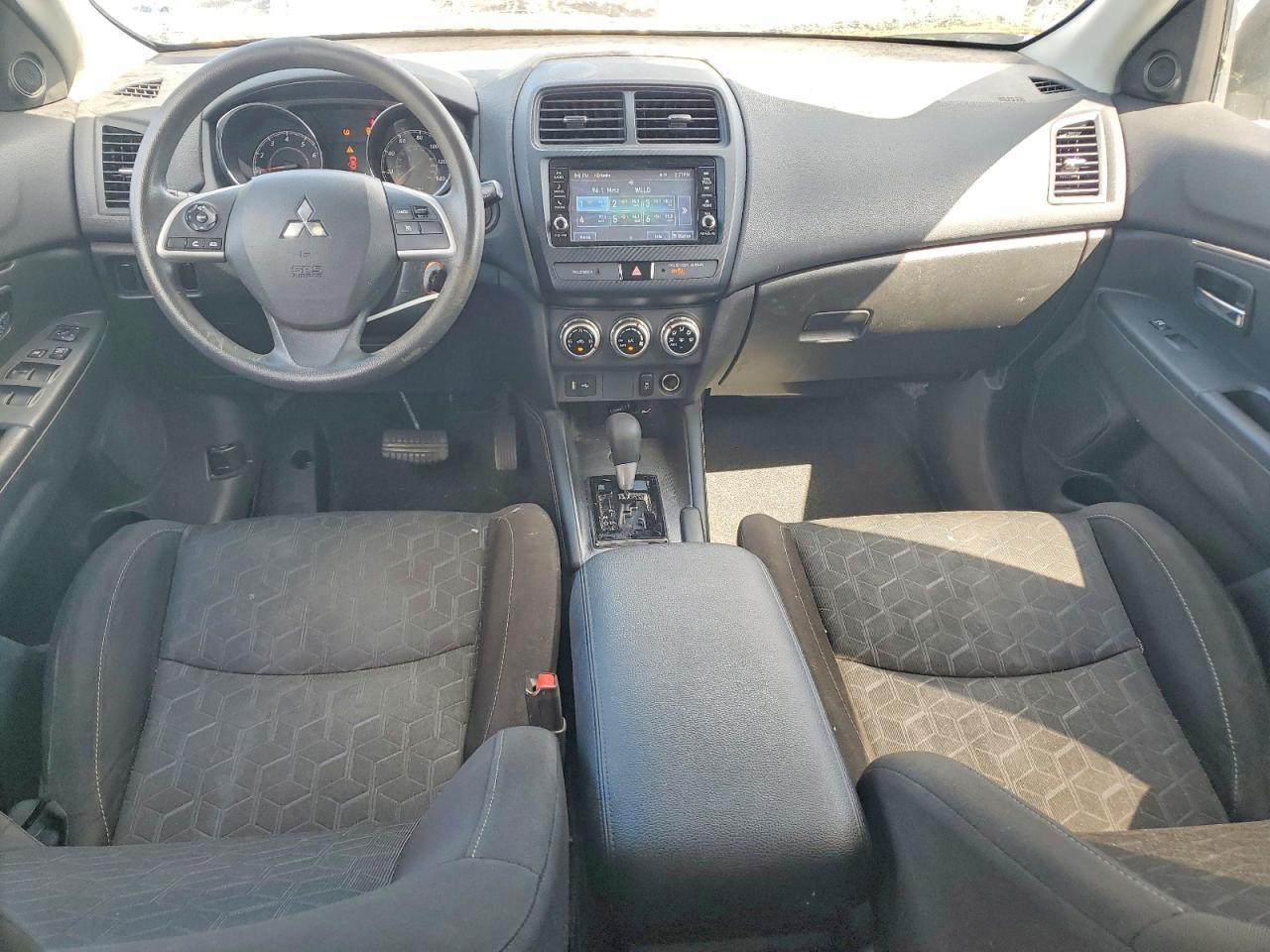 Mitsubishi Outlander Es