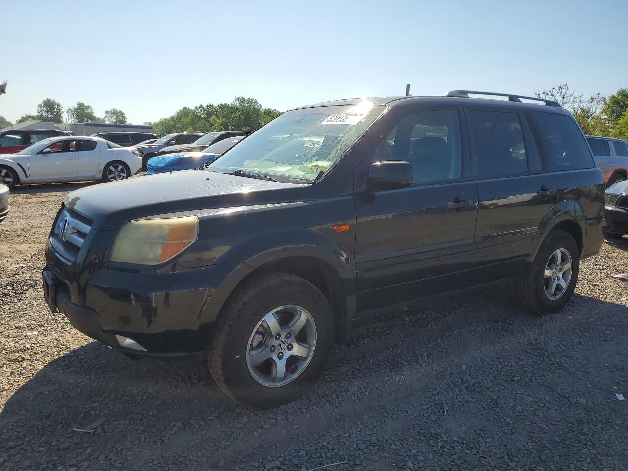 Salvage Honda Pilot Image