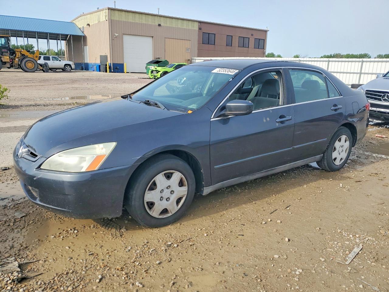 Salvage Honda Accord Image