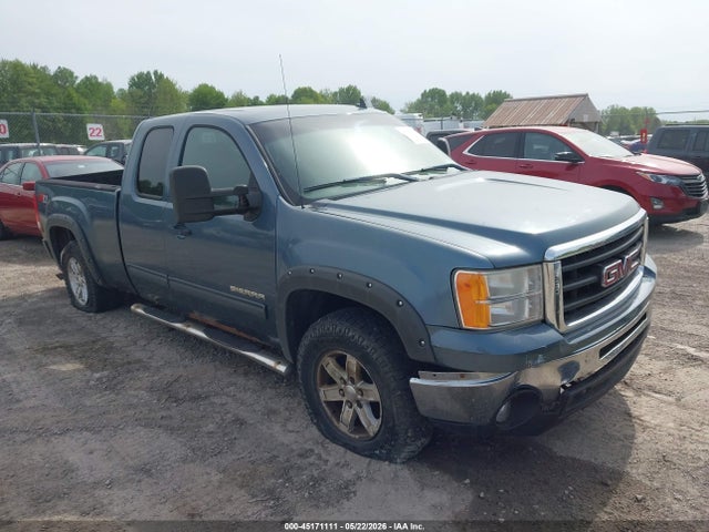 Salvage GMC Sierra 1500 Image