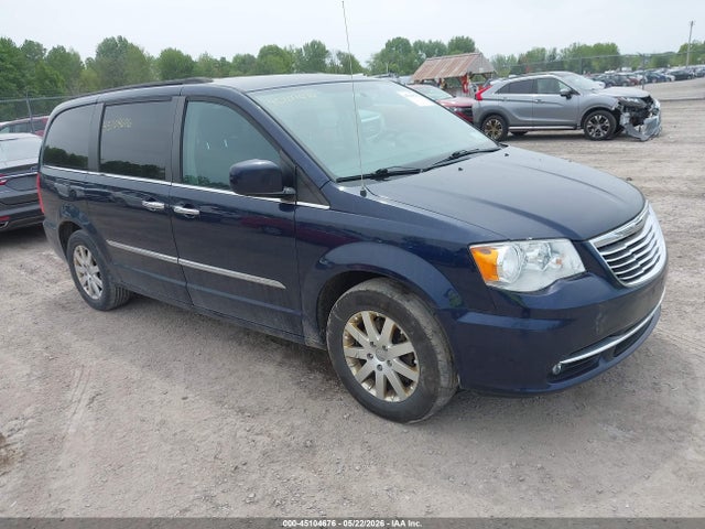 Salvage Chrysler Town & Country Image