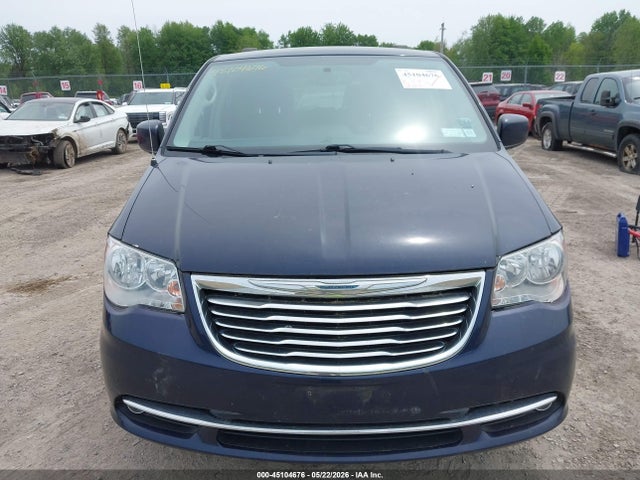 Chrysler Town & Country Touring