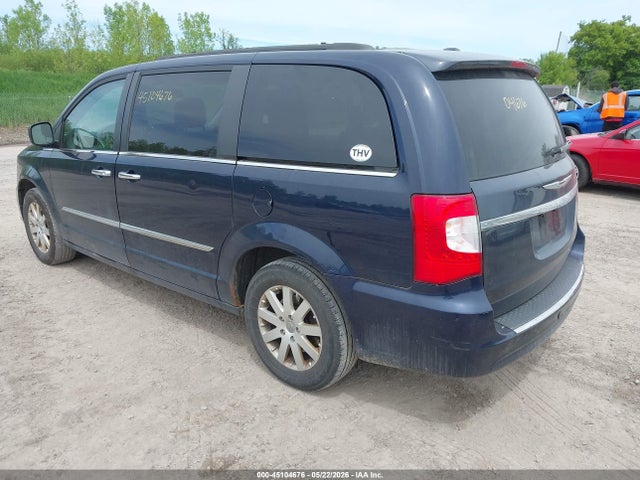 Chrysler Town & Country Touring