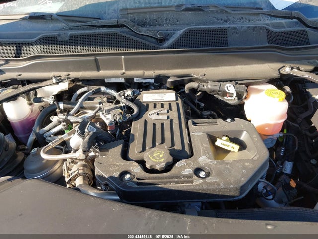 Ram 2500 Tradesman  4x4 6'4 Box