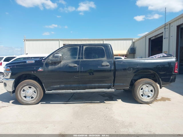 Ram 2500 Tradesman  4x4 6'4 Box