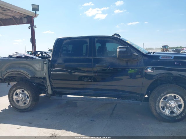 Ram 2500 Tradesman  4x4 6'4 Box