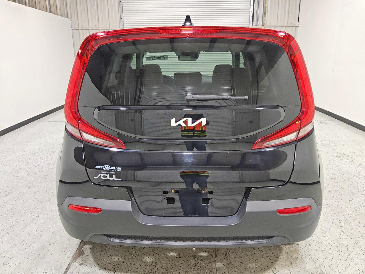 Kia Soul Lx