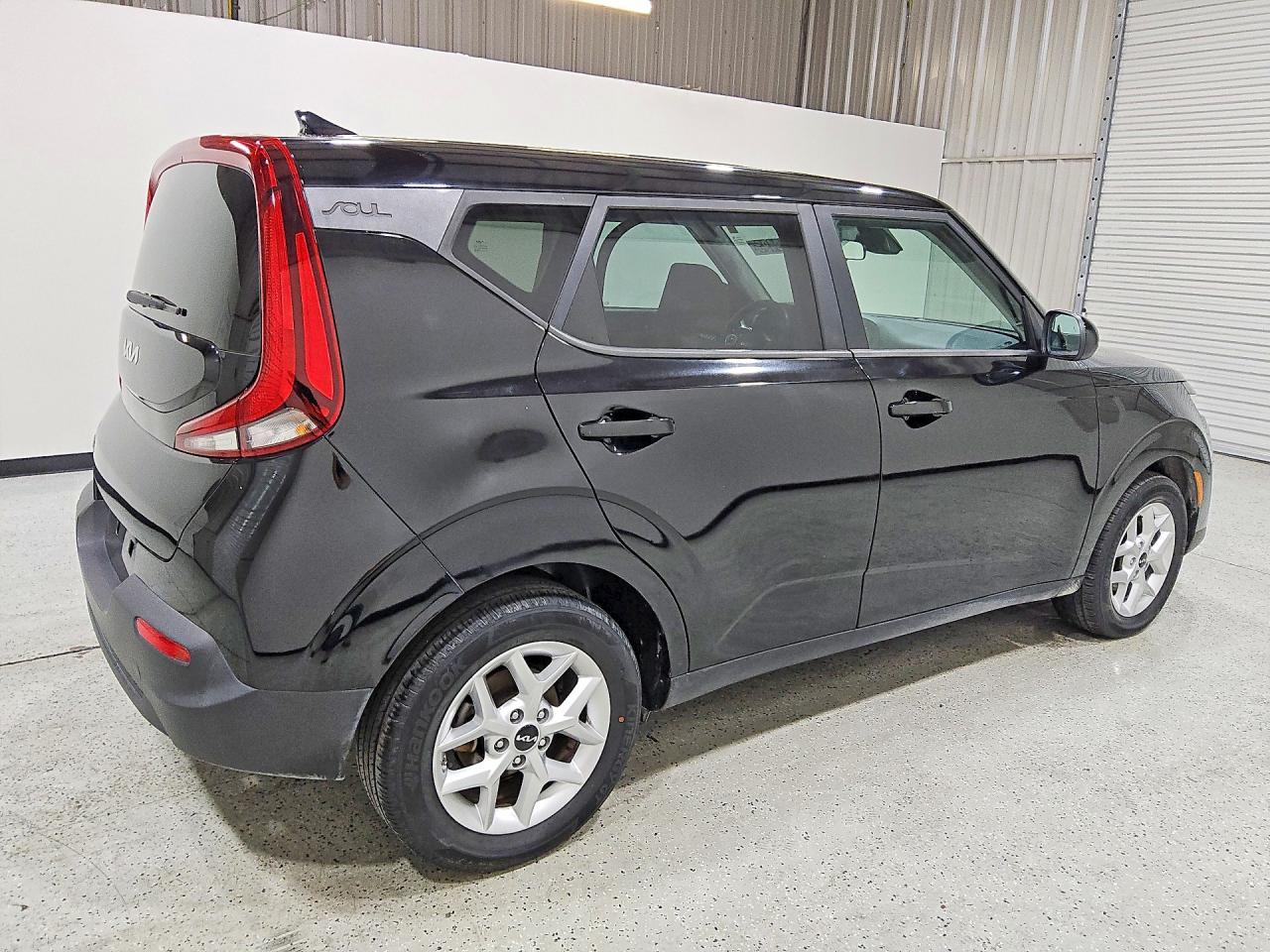 Kia Soul Lx
