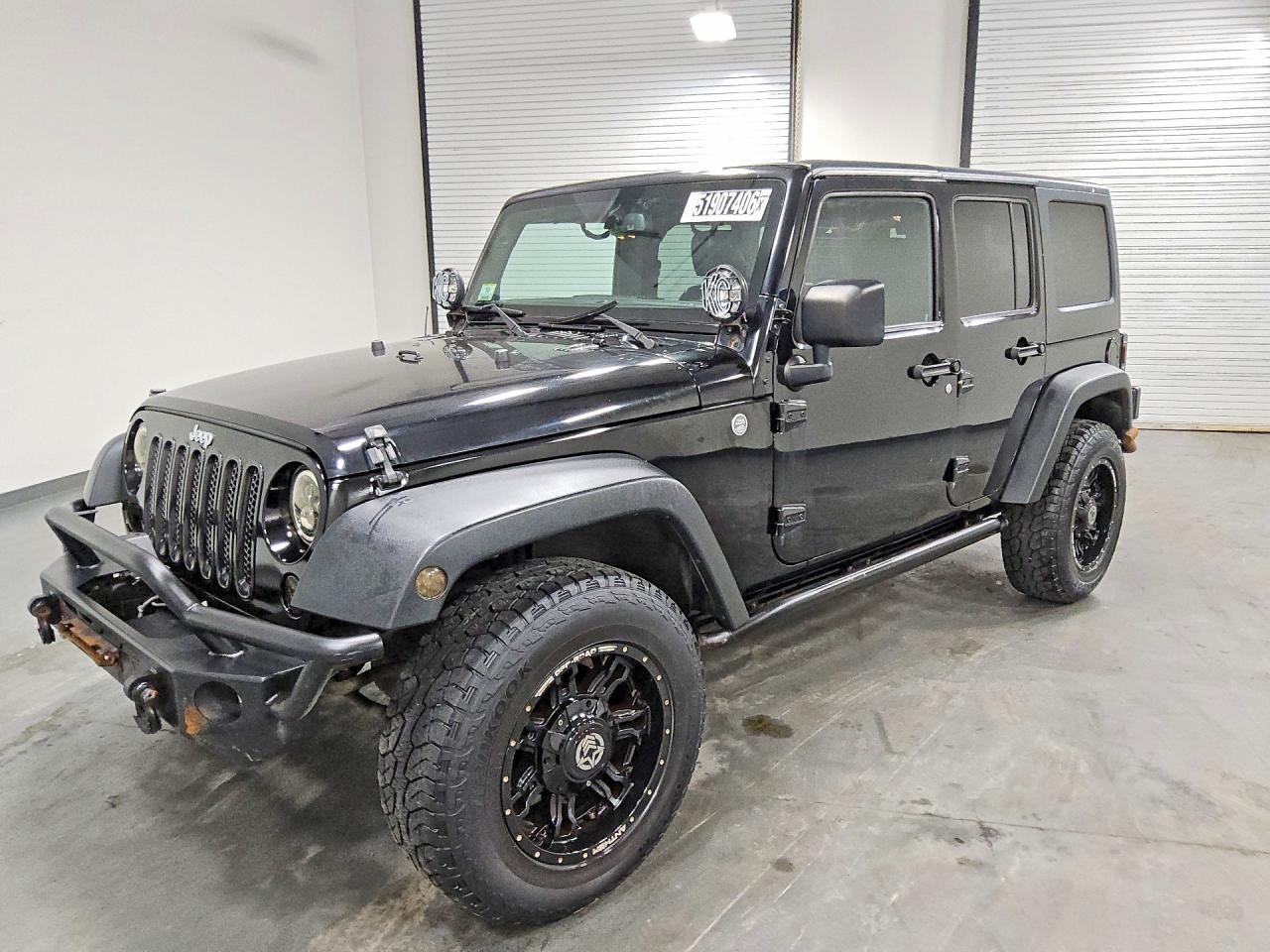 Salvage Jeep Wrangler Image