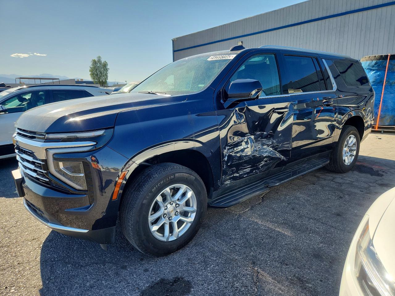 Salvage Chevrolet Suburban Image